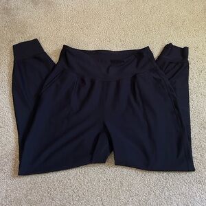 Old navy active powersoft high-rise leggings/joggers in black size XL